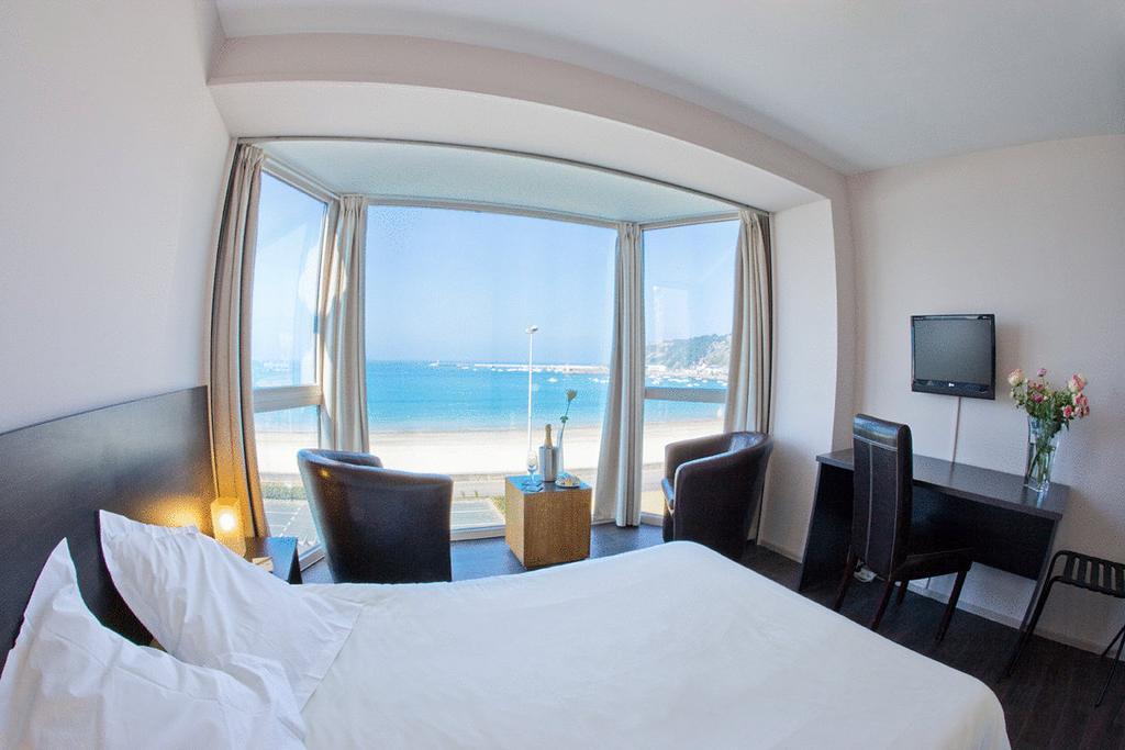 Hotel De La Plage Erquy Buitenkant foto